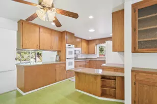 618 Elmwood Dr, Davis, CA 95616 - Photo 11