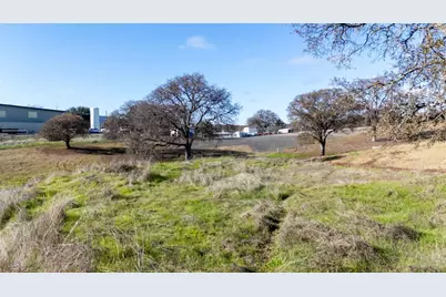 5134 Little John Road, Copperopolis, CA 95228 - Photo 9