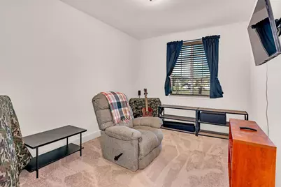 1201 Gypsum Drive, Los Banos, CA 93635 - Photo 23