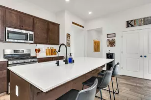 1201 Gypsum Dr, Los Banos, CA 93635 - Photo 15