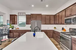 1201 Gypsum Dr, Los Banos, CA 93635 - Photo 11