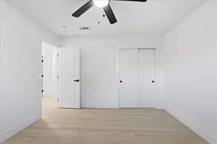 4901 Mascot Ave, Sacramento, CA 95820 - Photo 15