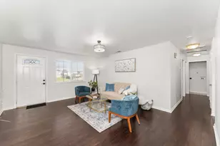 6353 La Cienega Dr, North Highlands, CA 95660 - Photo 15