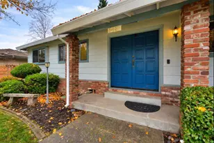 8467 Hidden Valley Cir, Fair Oaks, CA 95628 - Photo 5