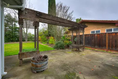 8467 Hidden Valley Circle, Fair Oaks, CA 95628 - Photo 27