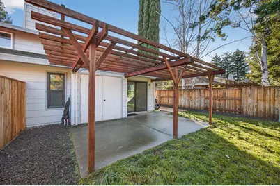 27 Park West Court, Sacramento, CA 95831 - Photo 53