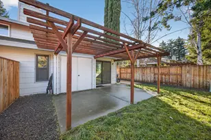 27 Park W Ct, Sacramento, CA 95831 - Photo 53