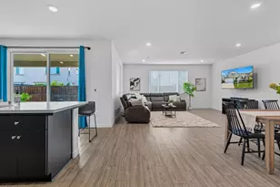 17516 Gemini Ct, Lathrop, CA 95330 - Photo 15