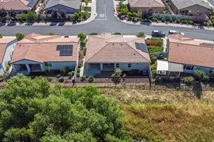 1050 Pacifico Ln, El Dorado Hills, CA 95762 - Photo 3