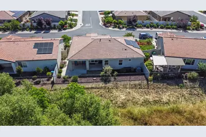 1050 Pacifico Lane, El Dorado Hills, CA 95762 - Photo 25