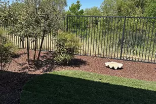 1050 Pacifico Ln, El Dorado Hills, CA 95762 - Photo 5