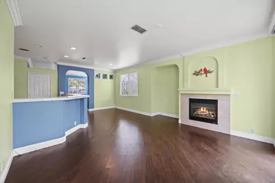 6929 Gold Run Avenue, Sacramento, CA 95842 - Photo 9