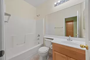 6929 Gold Run Ave, Sacramento, CA 95842 - Photo 17