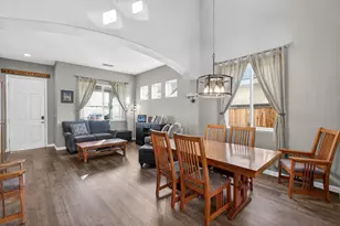 99 Ainger Cir, Sacramento, CA 95835 - Photo 9