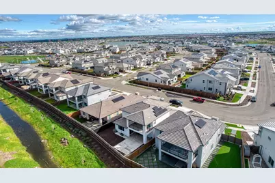 16283 Brownstone Avenue, Lathrop, CA 95330 - Photo 37