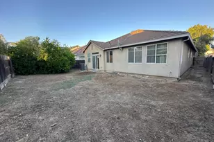 1649 Maidencane Way, Los Banos, CA 93635 - Photo 3