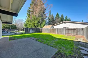 8819 Sharkey Ave, Elk Grove, CA 95624 - Photo 33