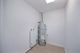 8819 Sharkey Ave, Elk Grove, CA 95624 - Photo 31