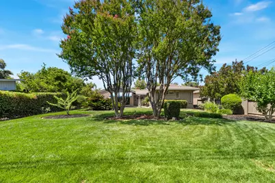 4016 Cresta Way, Sacramento, CA 95864 - Photo 33