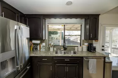 884 Hillswood Court, Oakdale, CA 95361 - Photo 17