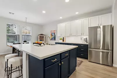 1040 Waterford Drive, West Sacramento, CA 95605 - Photo 13