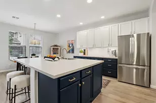 1040 Waterford Dr, West Sacramento, CA 95605 - Photo 13