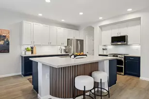 1040 Waterford Dr, West Sacramento, CA 95605 - Photo 5