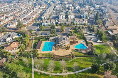 1040 Waterford Drive, West Sacramento, CA 95605 - Photo 41