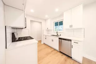 4428 Juno Way, Sacramento, CA 95864 - Photo 9