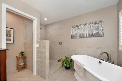 9455 Laguna Lake Way, Elk Grove, CA 95758 - Photo 49