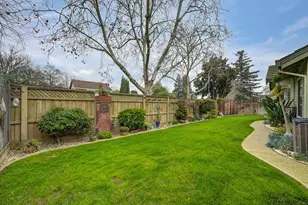 9455 Laguna Lake Way, Elk Grove, CA 95758 - Photo 57