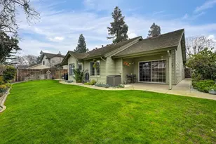 9455 Laguna Lake Way, Elk Grove, CA 95758 - Photo 59