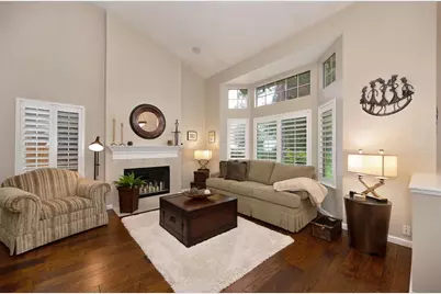 9455 Laguna Lake Way, Elk Grove, CA 95758 - Photo 15