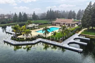 9455 Laguna Lake Way, Elk Grove, CA 95758 - Photo 93