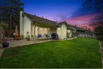 9455 Laguna Lake Way, Elk Grove, CA 95758 - Photo 65