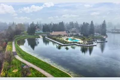 9455 Laguna Lake Way, Elk Grove, CA 95758 - Photo 87