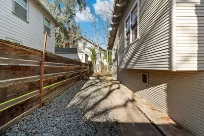 3415 4th Avenue, Sacramento, CA 95817 - Photo 43