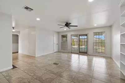 1525 W Vine Street, Lodi, CA 95242 - Photo 9