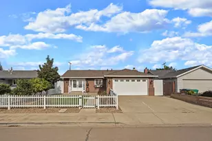 1525 W Vine St, Lodi, CA 95242 - Photo 15