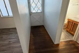 617 Wales Dr, Folsom, CA 95630 - Photo 9