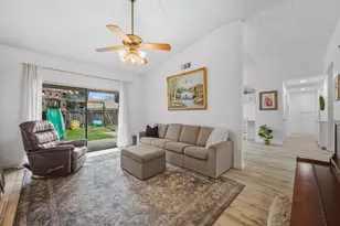 9676 Appalachian Dr, Sacramento, CA 95827 - Photo 9