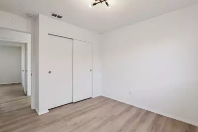 3985 Limestone Way, Sacramento, CA 95823 - Photo 19