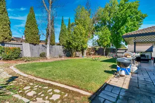 749 Alta Vista Ct, Galt, CA 95632 - Photo 17