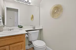 1516 Gentry Ln, Tracy, CA 95377 - Photo 9