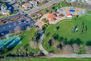 9523 Sauterne Way, Elk Grove, CA 95624 - Photo 49