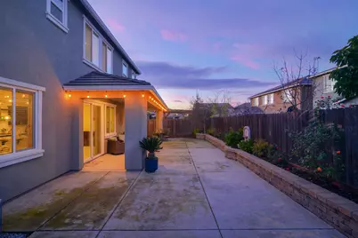 9523 Sauterne Way, Elk Grove, CA 95624 - Photo 41