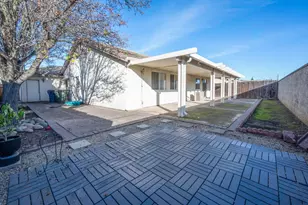 7170 Snowy Birch Way, Sacramento, CA 95823 - Photo 19