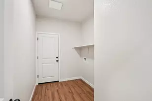 1627 Hansen Ranch Rd, Olivehurst, CA 95961 - Photo 33