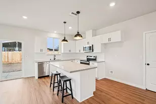 1627 Hansen Ranch Rd, Olivehurst, CA 95961 - Photo 23