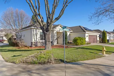1023 Santa Barbara Way, Yuba City, CA 95991 - Photo 3